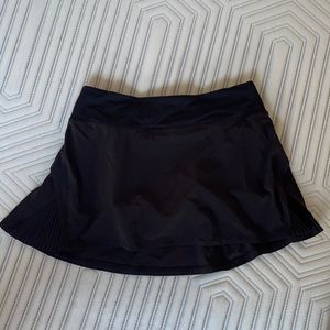 Lululemon play off the pleats skirt
